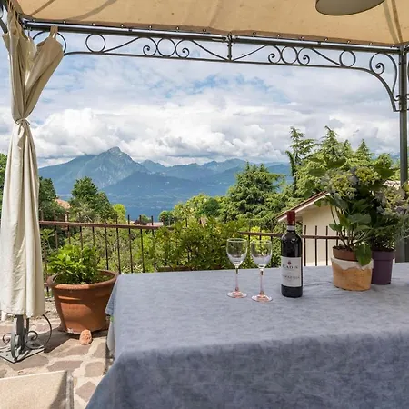 Apartment In San Zeno Mit Schönem Seeblick *