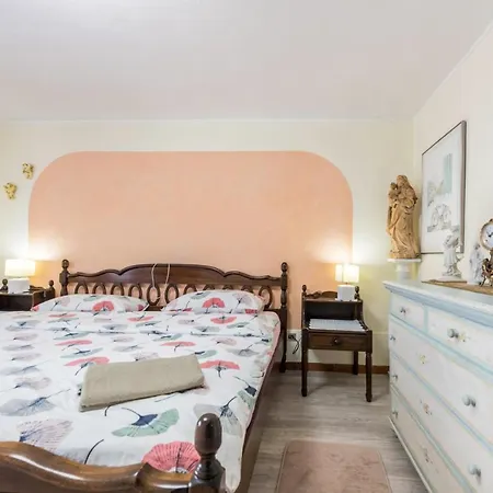 Apartment In San Zeno Mit Schönem Seeblick *